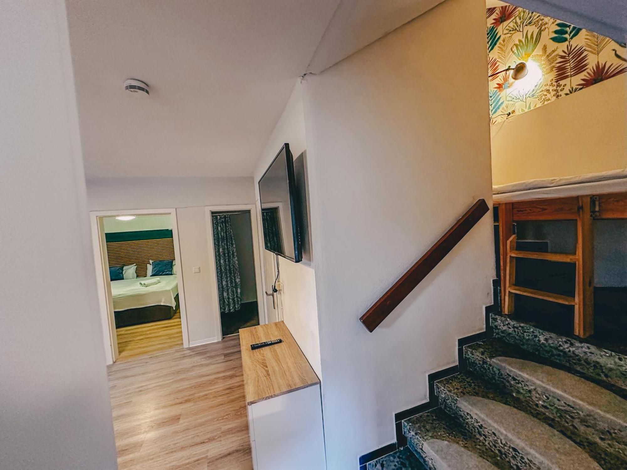Sali-bayreuth - Charming Near Zoo In With Terrace, Free Wi-fi & 24-hour Front Desk Апартаменты